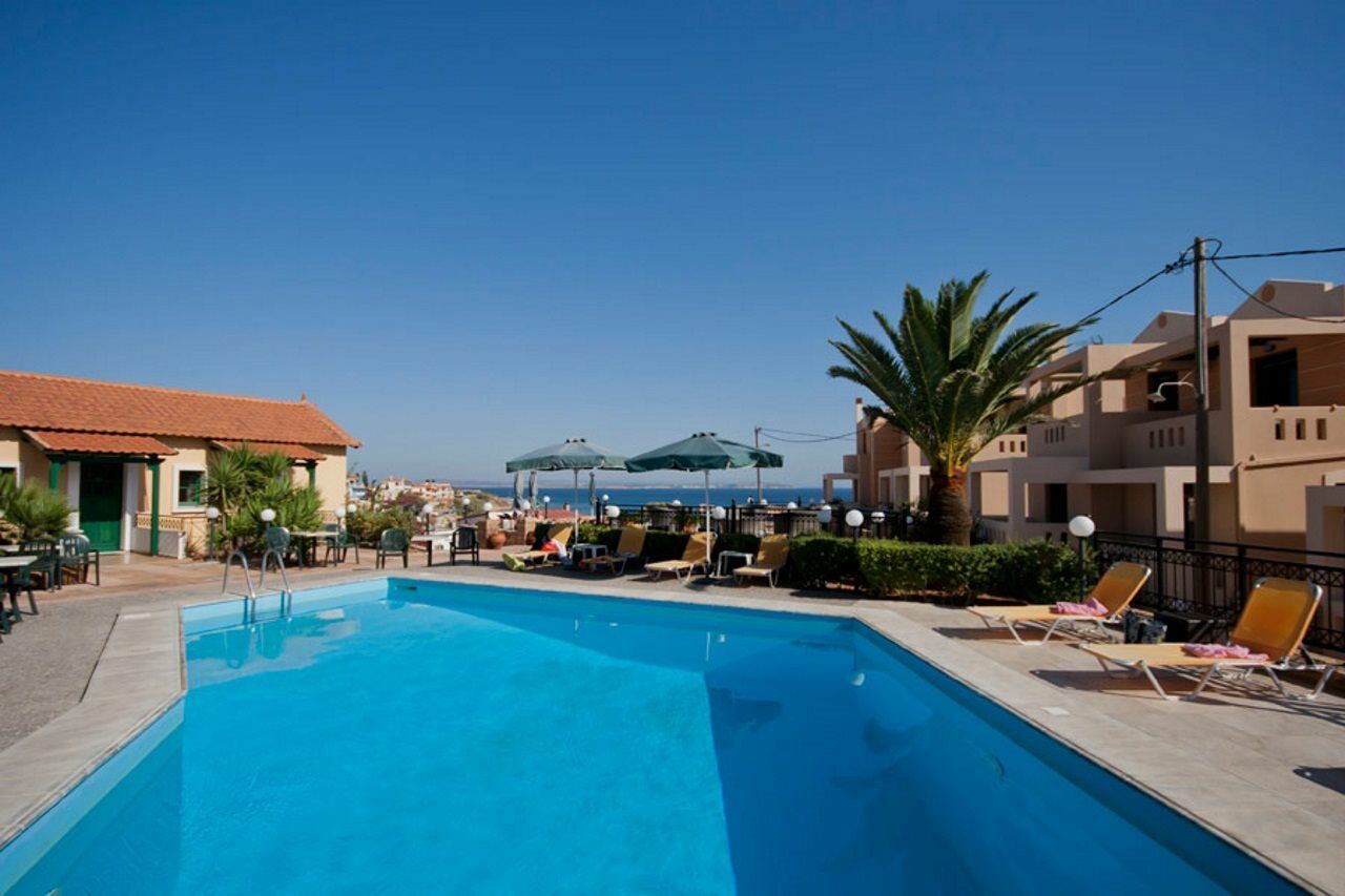 Sun Village Hotel Apartments Megás Limniónas Exteriör bild